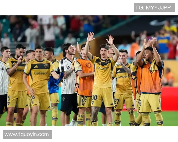 足球ss：探索足球文化与技术的完美结合，助力年轻球员成长与梦想实现